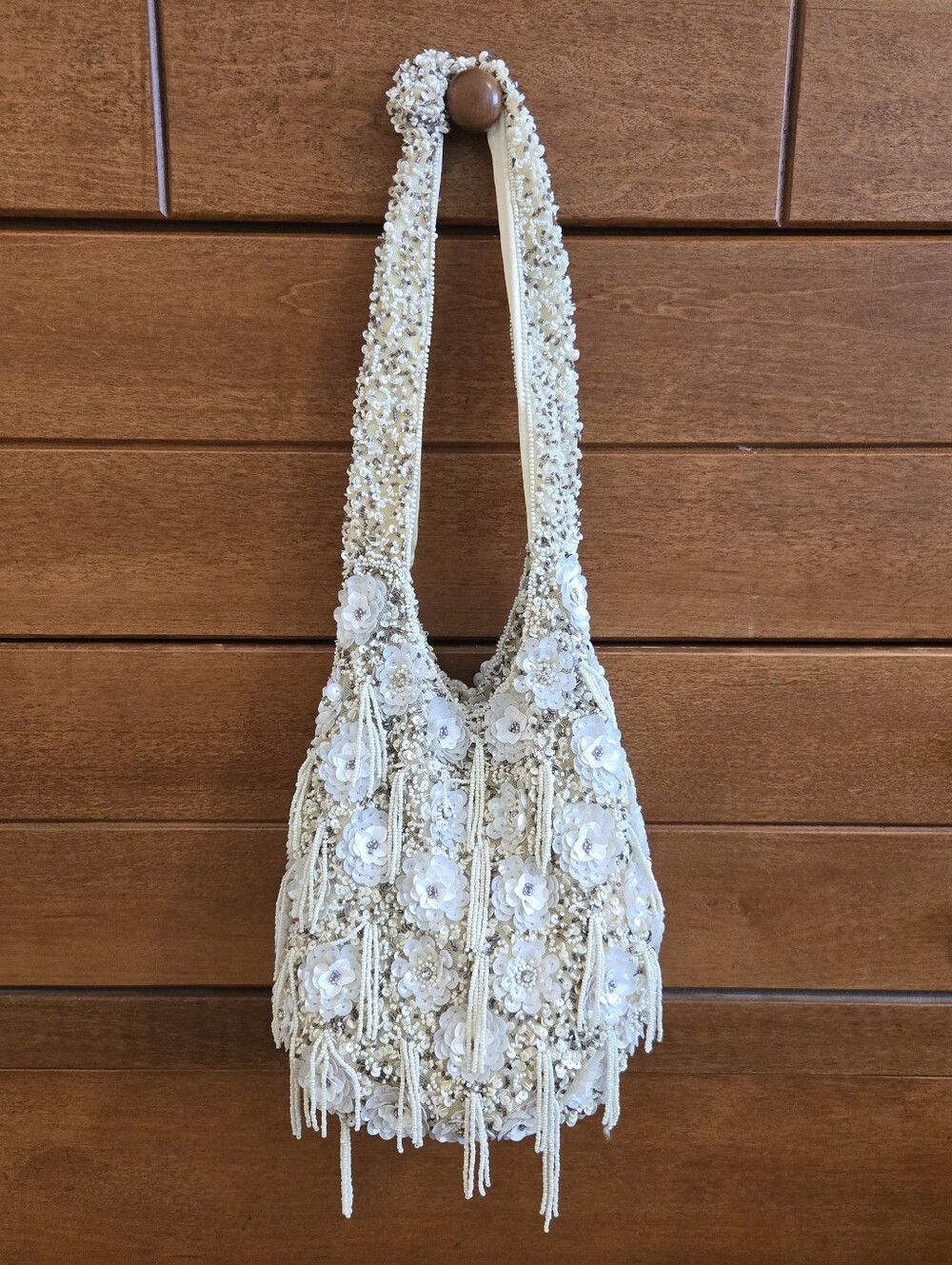Beaded Floral Cream Shoulder Bag with Fringe Detail
